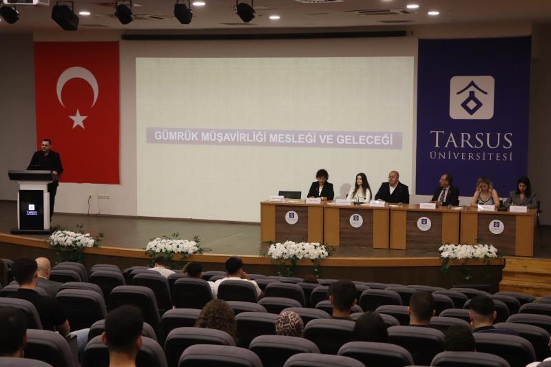 Gümrükte Kariyer ve Girişimcilik Etkinliği Düzenlendi.